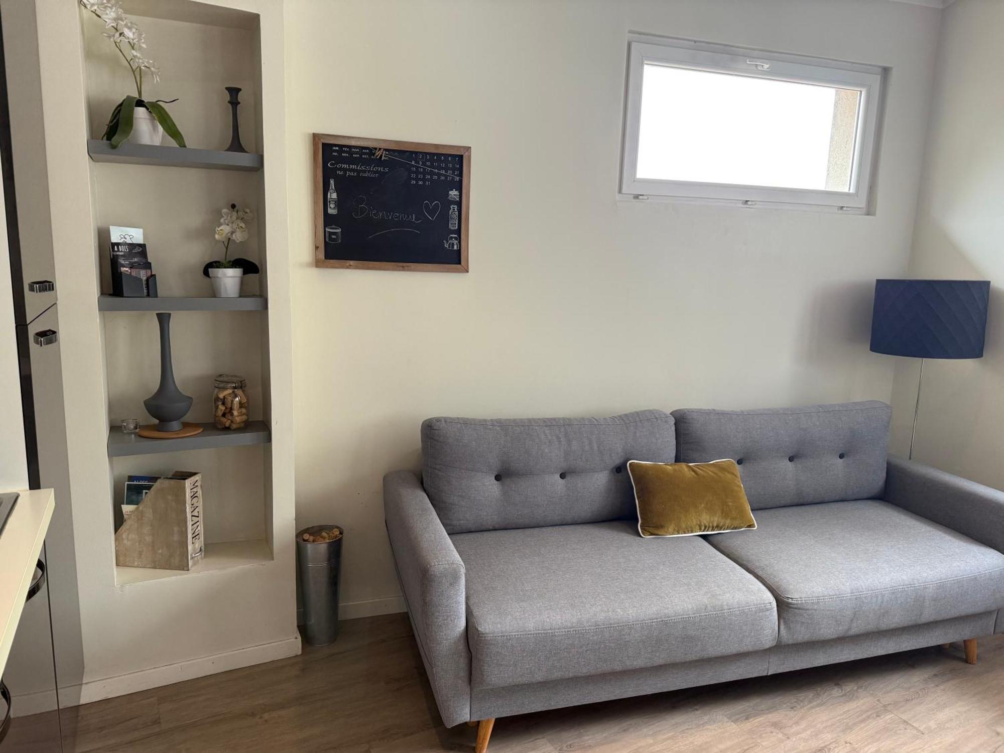 Loft, Studio And Love Rooms Bourg-Saint-Christophe Екстериор снимка